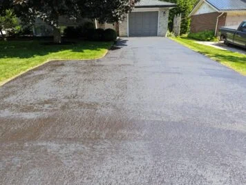 Asphalt Emulsion Sealcoating 1